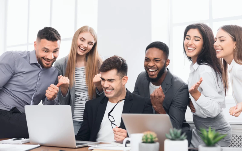 Giao tiếp tiếng Anh là “chìa khóa” trong môi trường làm việc đa quốc gia