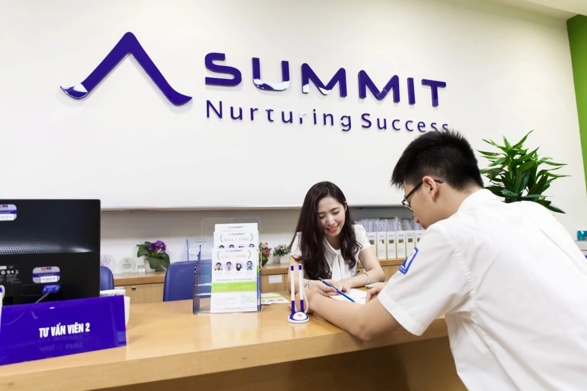 Trung tâm Summit Education Services (SES) quận Đống Đa