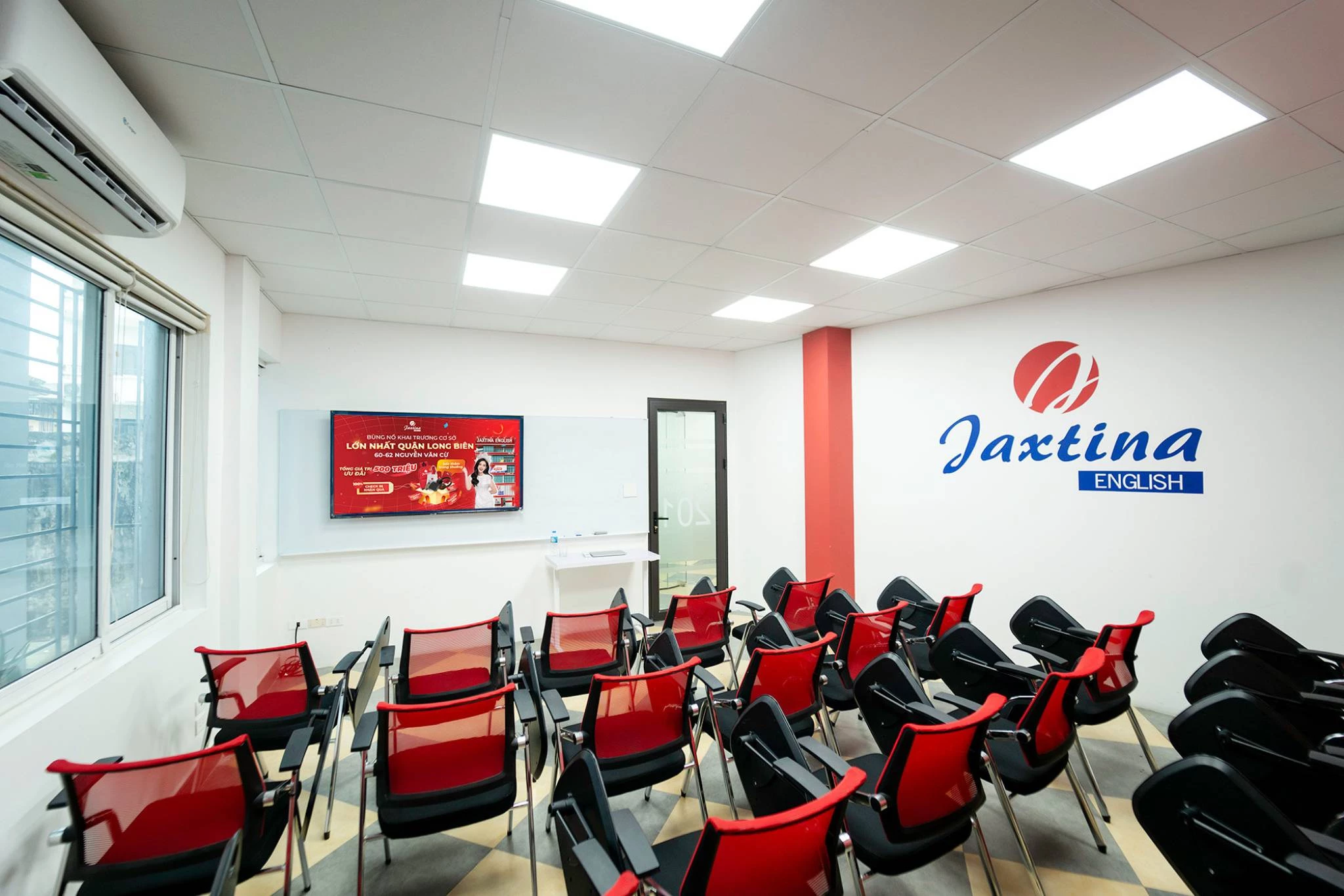 Trung tâm Anh ngữ JAXTINA quận Hai Bà Trưng