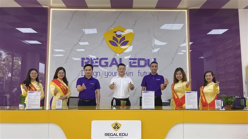 Trung tâm Anh ngữ Regal Edu quận Long Biên
