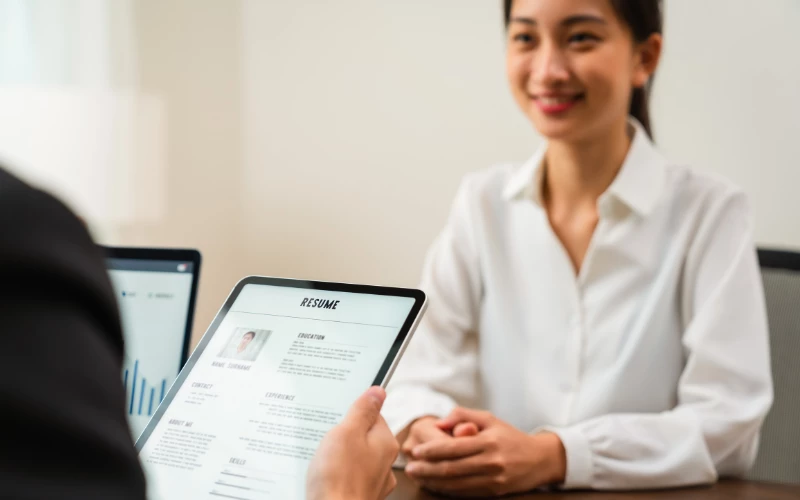 Các trường hợp cần viết thư dời lịch phỏng vấn tiếng Anh