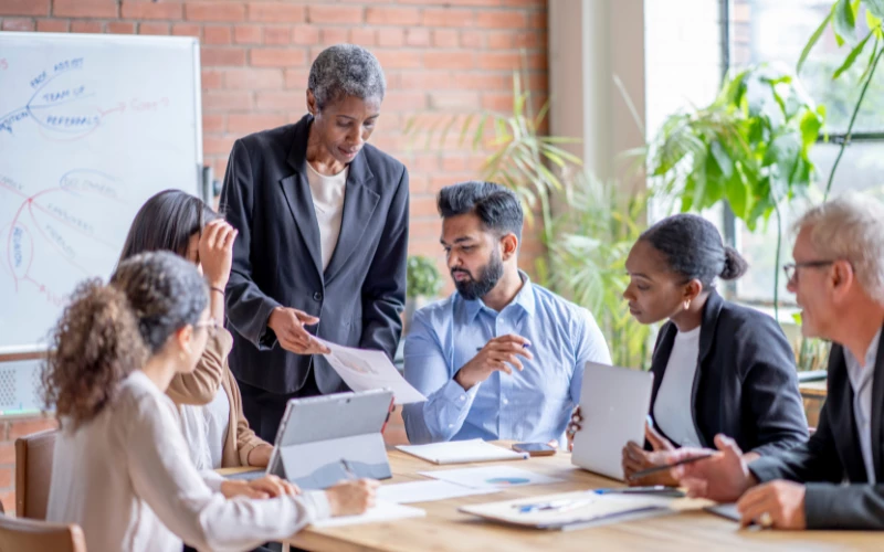 lợi ích khi đào tạo tiếng Anh cho cấp quản lý, lãnh đao, CEO