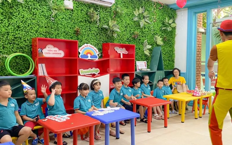 Khóa học tiếng Anh online cho trẻ em Ms Hoa Junior