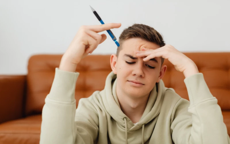 Tại sao người học có thói quen dịch trong đầu?