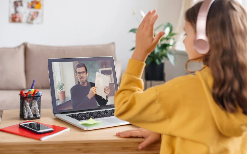 Các yếu tố ảnh hưởng đến học phí một khóa IELTS