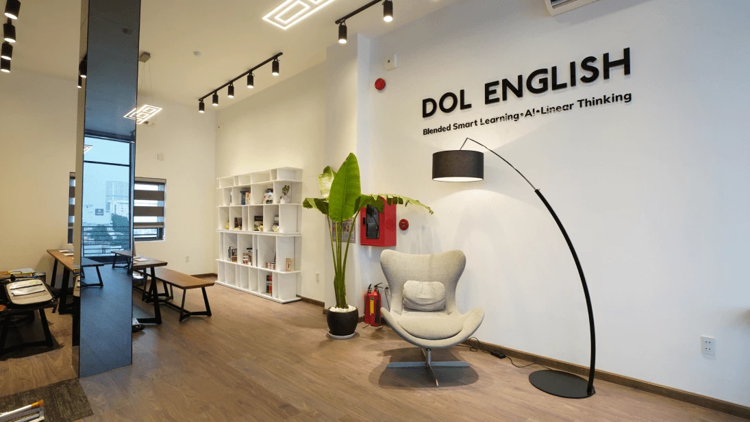 Khoá học IELTS cho người đi làm tại DOL Đình Lực