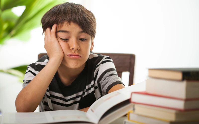 Trẻ thiếu động lực học tiếng Anh