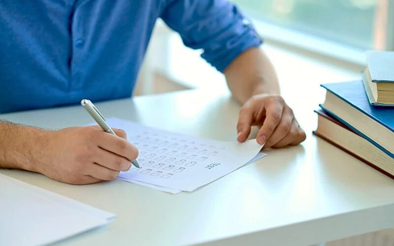 Thi IELTS trên giấy bao lâu có kết quả?