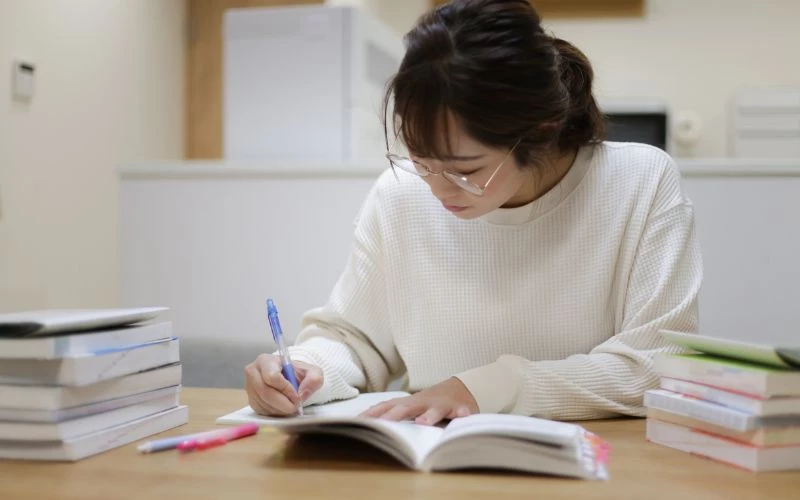 Các tips lên ý tưởng cho IELTS Writing Task 2