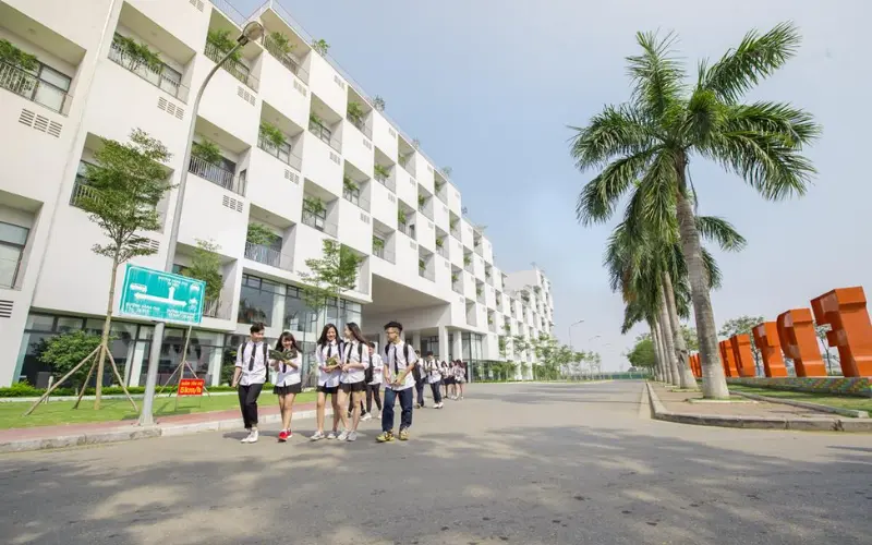 Trường THPT FPT Hà Nội