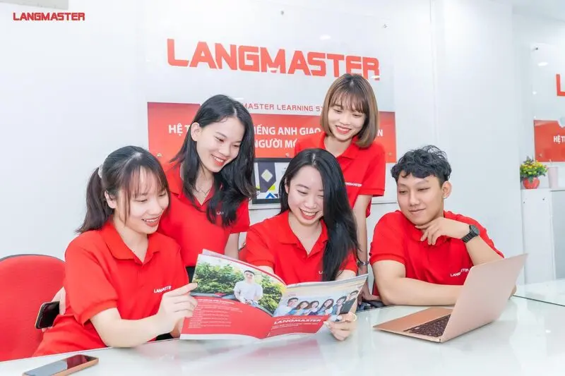 Langmaster chính thức mở lớp tiếng Anh giao tiếp và luyện thi IELTS Offline tại Hà Nội