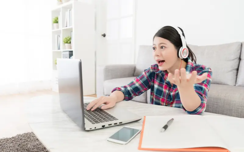 Luyện nghe tiếng Anh theo chủ đề
