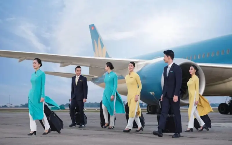 Tiếp viên hàng không cần chứng chỉ ngoại ngữ gì?
