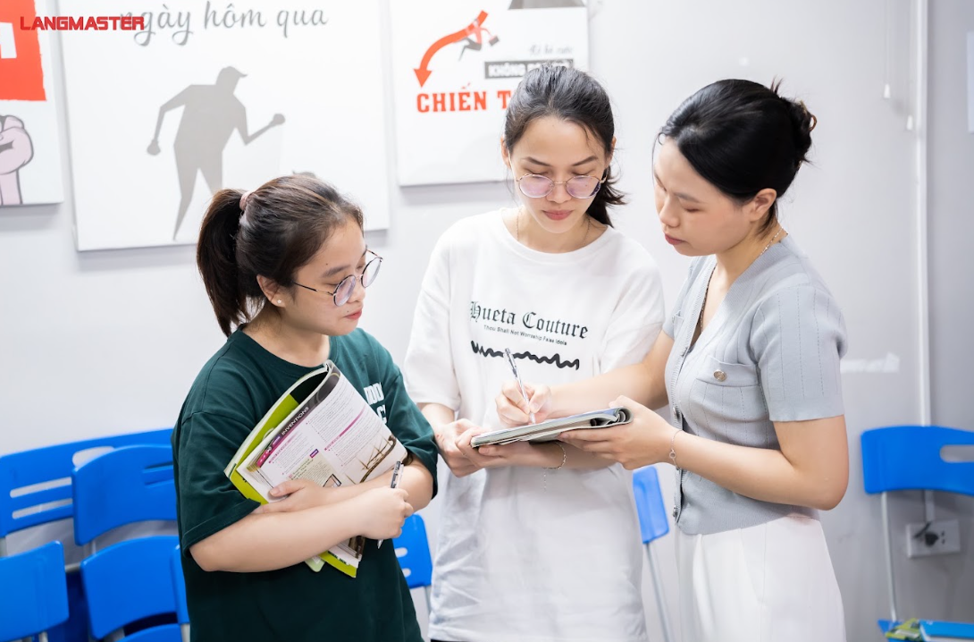 Lớp học IELTS Langmaster
